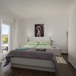 Vila Selagodi *